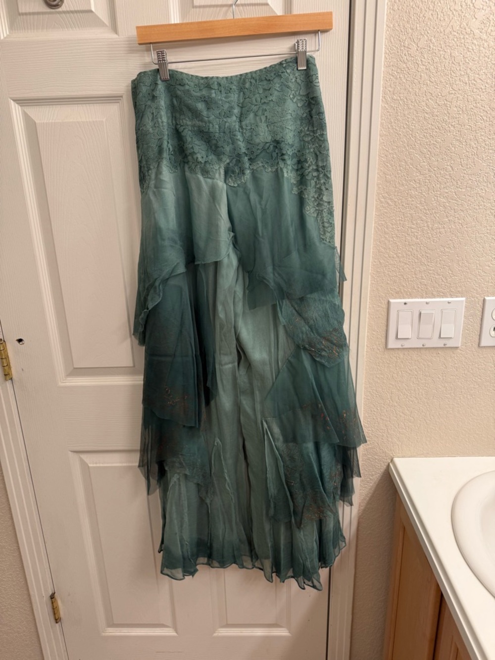 NWT Free People Nigel Preston Hand-Painted Fairy Chiffon Pants Medium - Picture 4 of 4